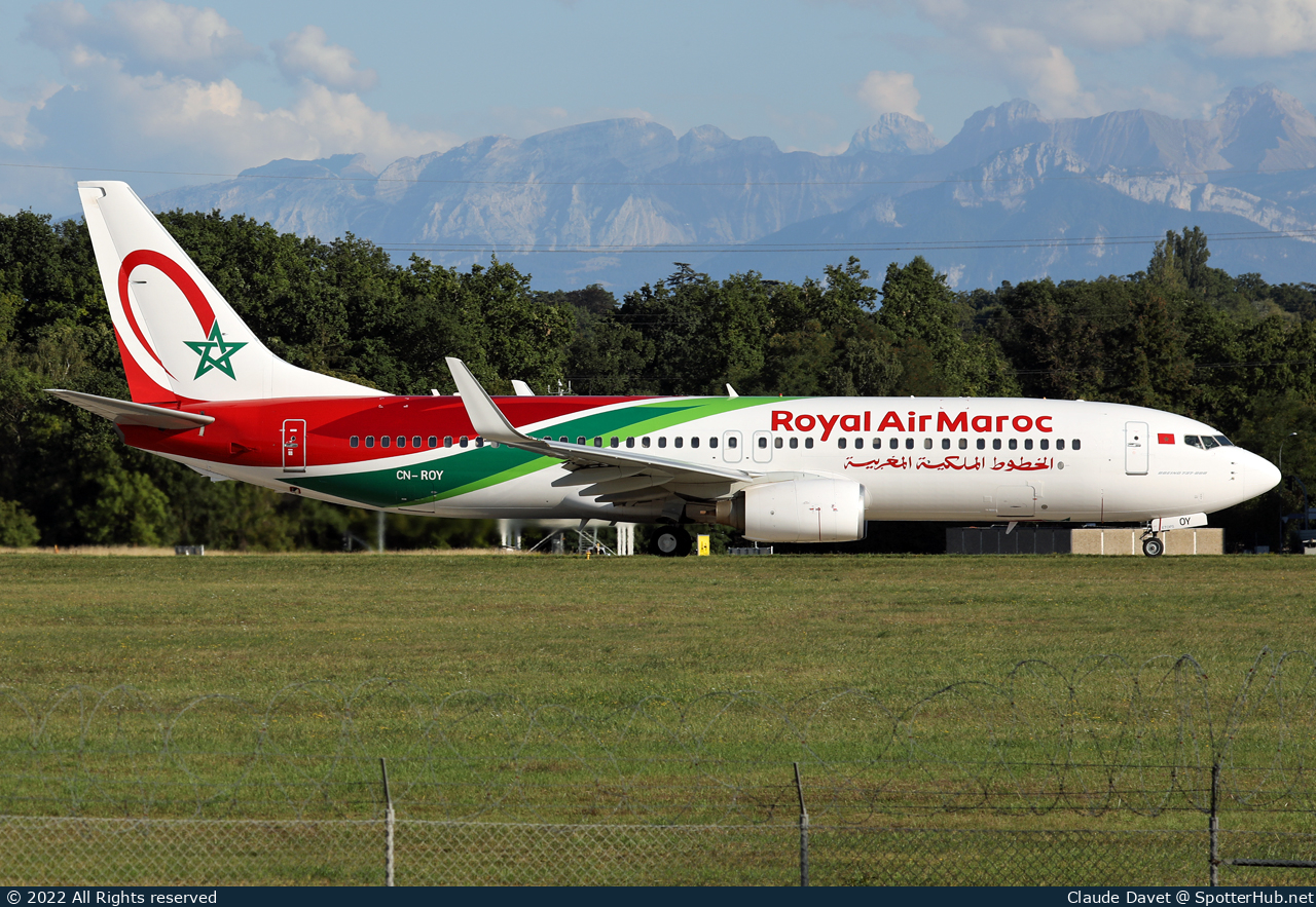 Photo of CN-ROY - Boeing 737-8B6 operated by Royal Air Maroc