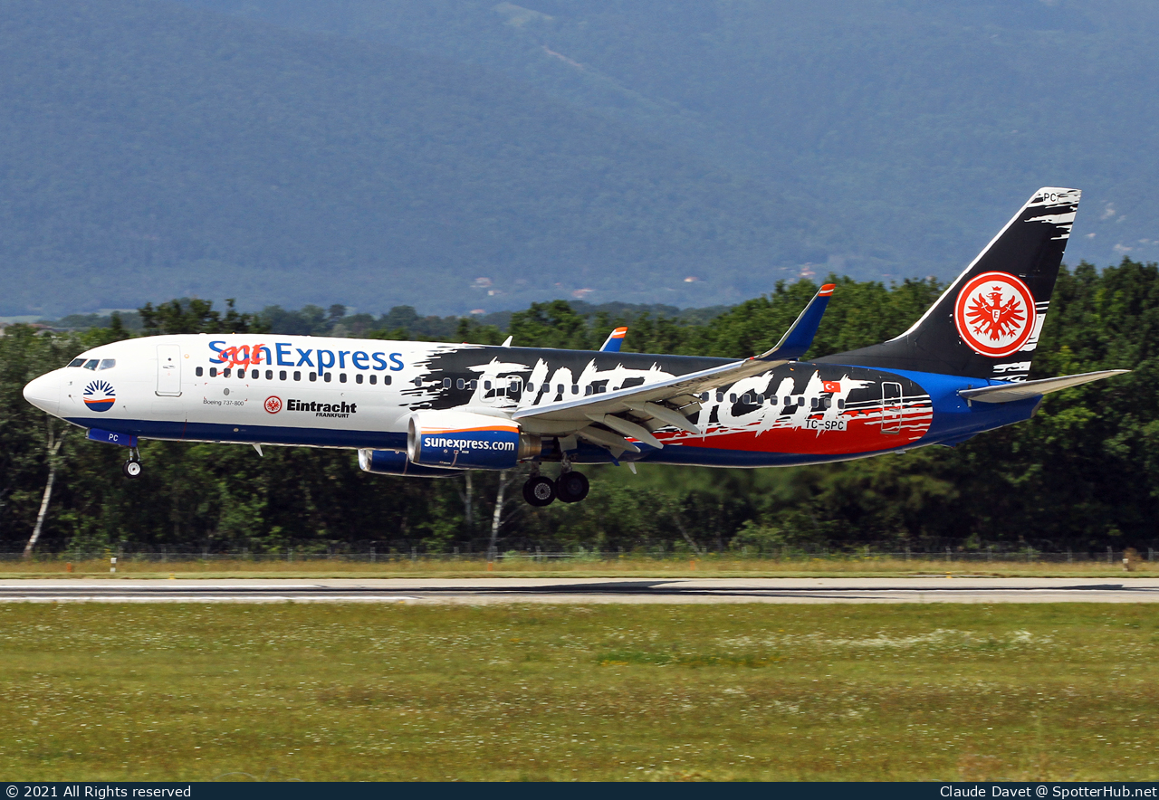 Photo of TC-SPC - Boeing 737-8AS operated by SunExpress