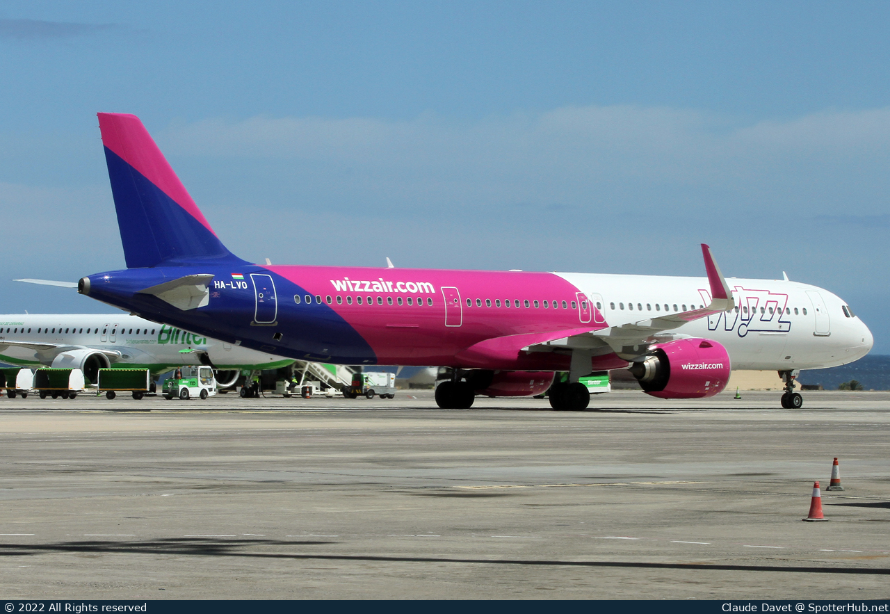 Photo of HA-LVO - Airbus A321-271NX operated by Wizz Air