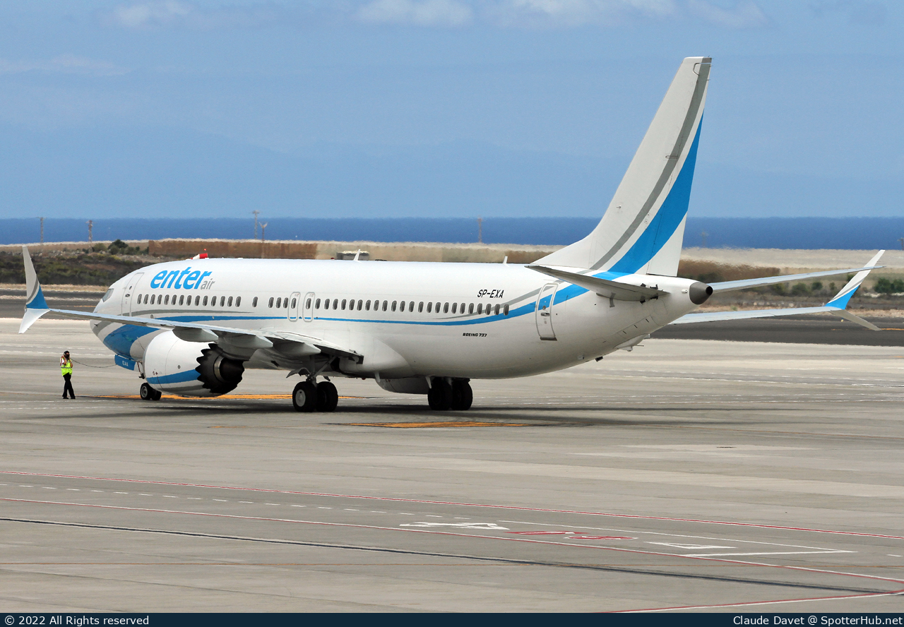 Photo of SP-EXA - Boeing 737 MAX 8 operated by Enter Air