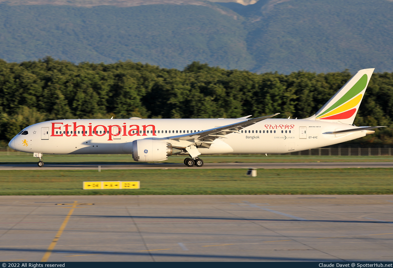 Photo of ET-AYC - Boeing 787-9 Dreamliner operated by Ethiopian Airlines