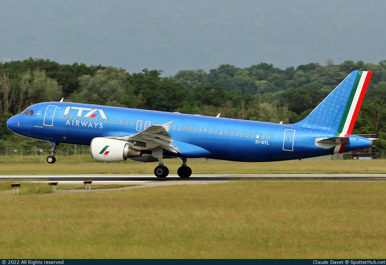 Photo of EI-DTL - Airbus A320-216 operated by ITA Airways