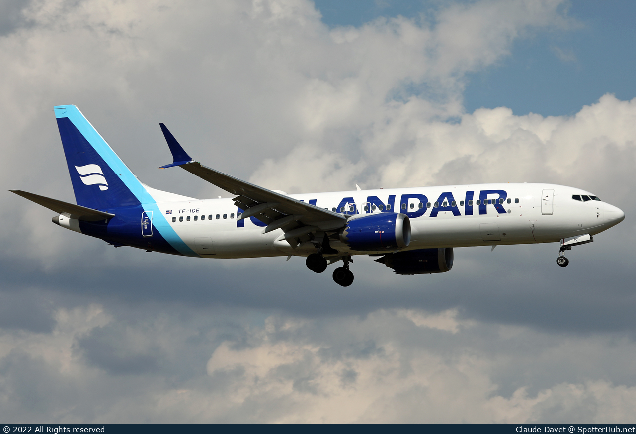 Photo of TF-ICE - Boeing 737 MAX 8 operated by Icelandair