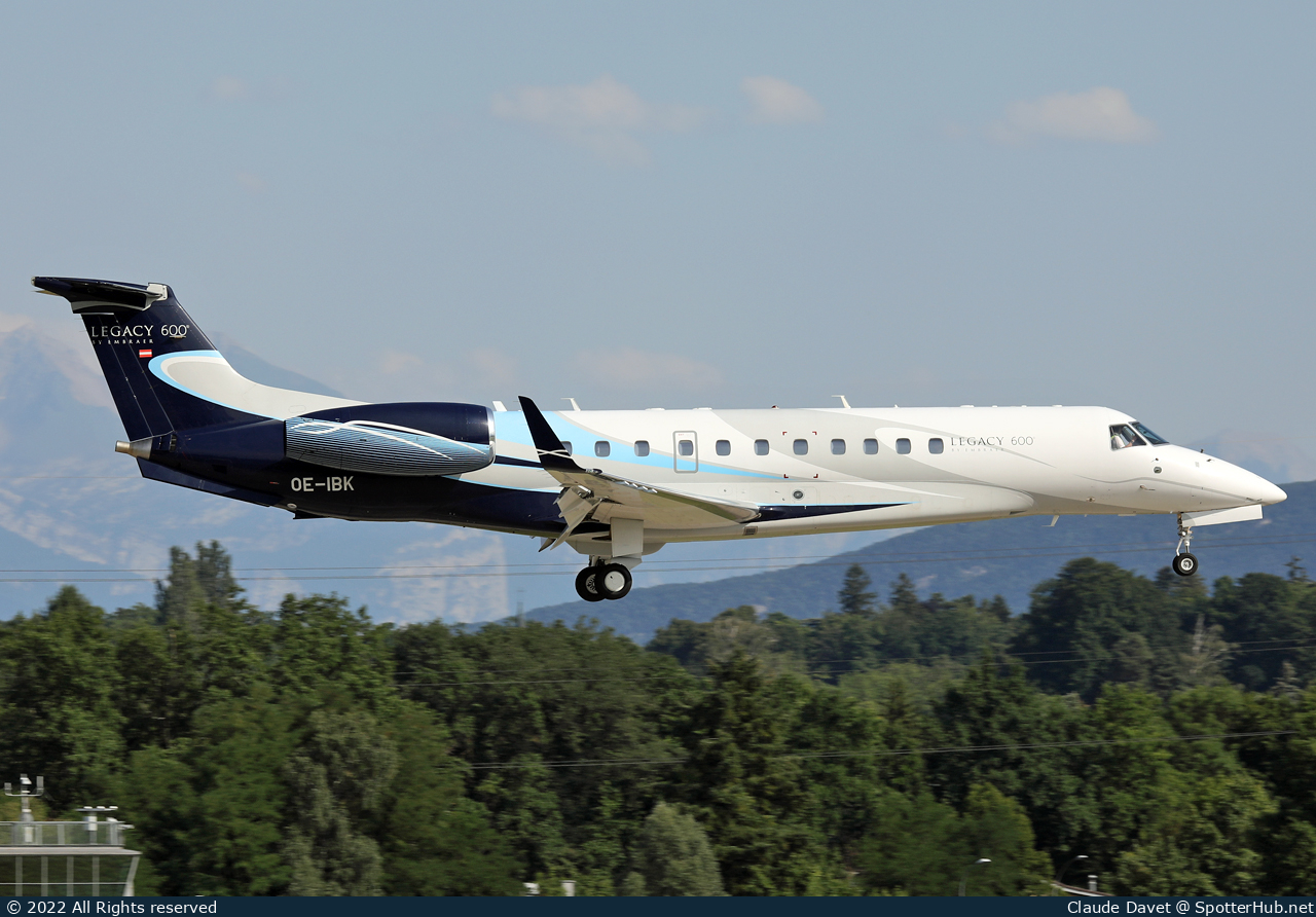 Photo of OE-IBK - Embraer Legacy 600 operated by Avcon Jet