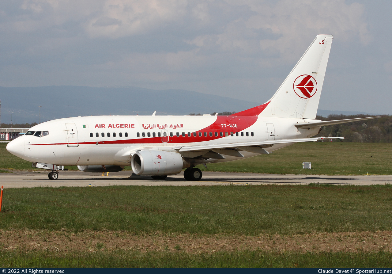 Photo of 7T-VJS - Boeing 737-6D6 operated by Air Algérie