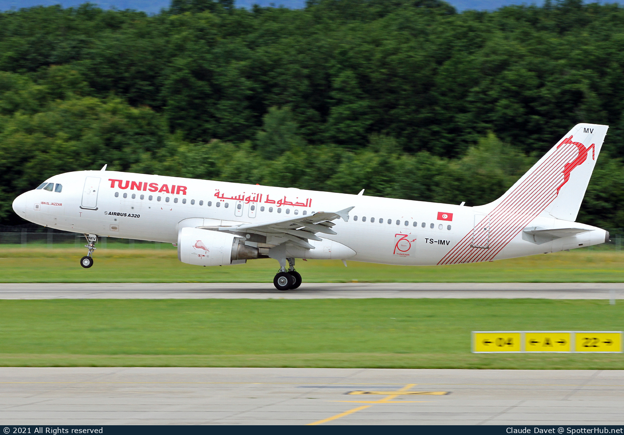 Photo of TS-IMV - Airbus A320-214 operated by Tunisair