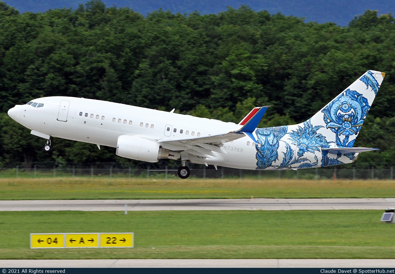 Photo of N737ER - Boeing 737-7CJ(BBJ) operated by BBJ One