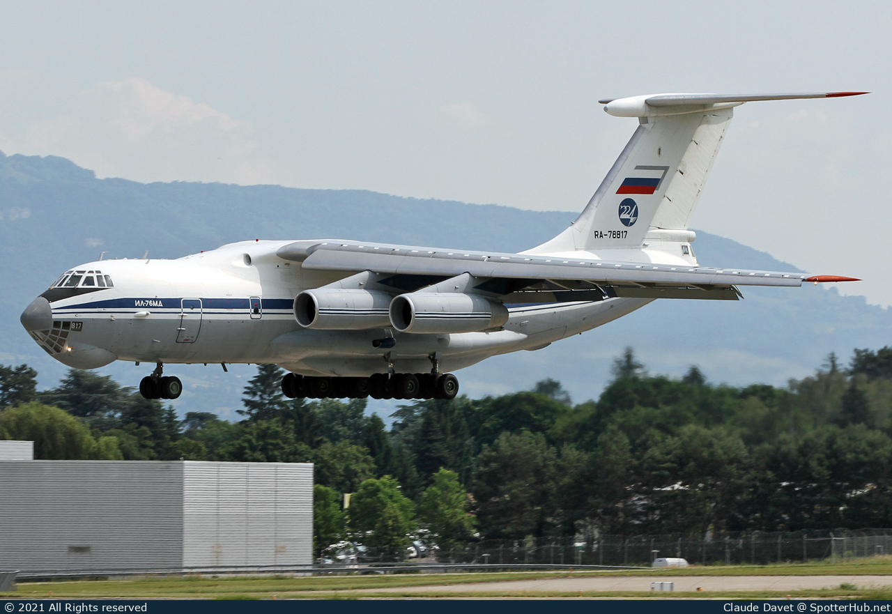 Photo of RA-78817 - Ilyushin Il-76MD operated by Russian Air Force
