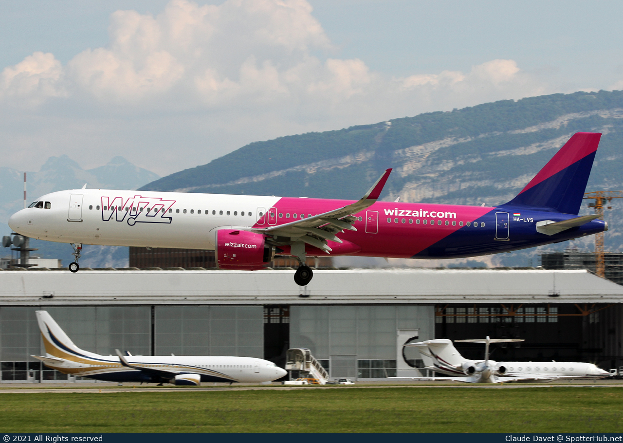 Photo of HA-LVS - Airbus A321-271NX operated by Wizz Air