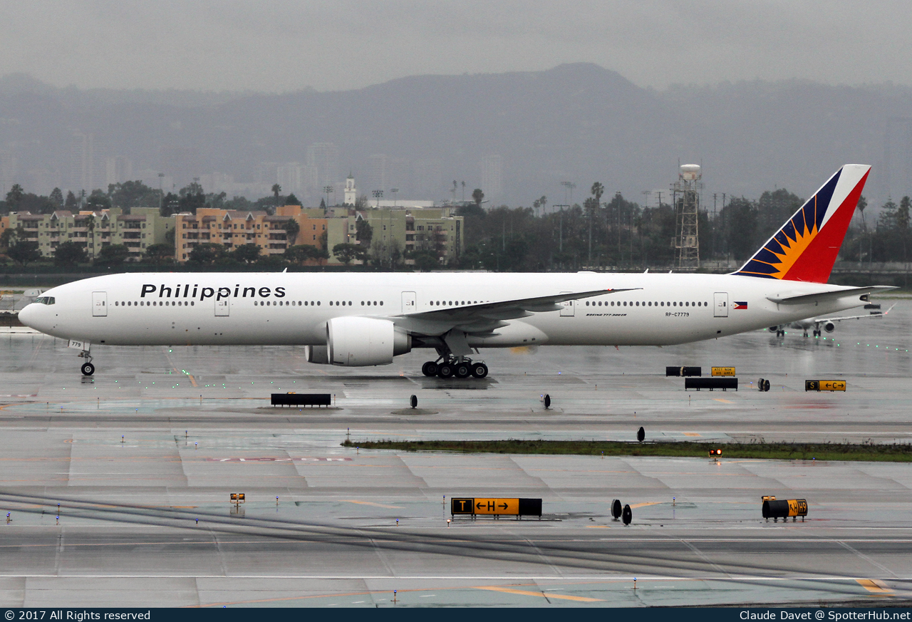 Photo of RP-C7779 - Boeing 777-3F6(ER) operated by Philippine Airlines