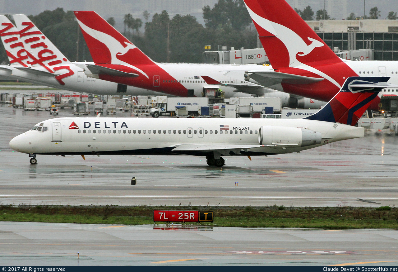 Photo of N955AT - Boeing 717-2BD operated by Delta Air Lines