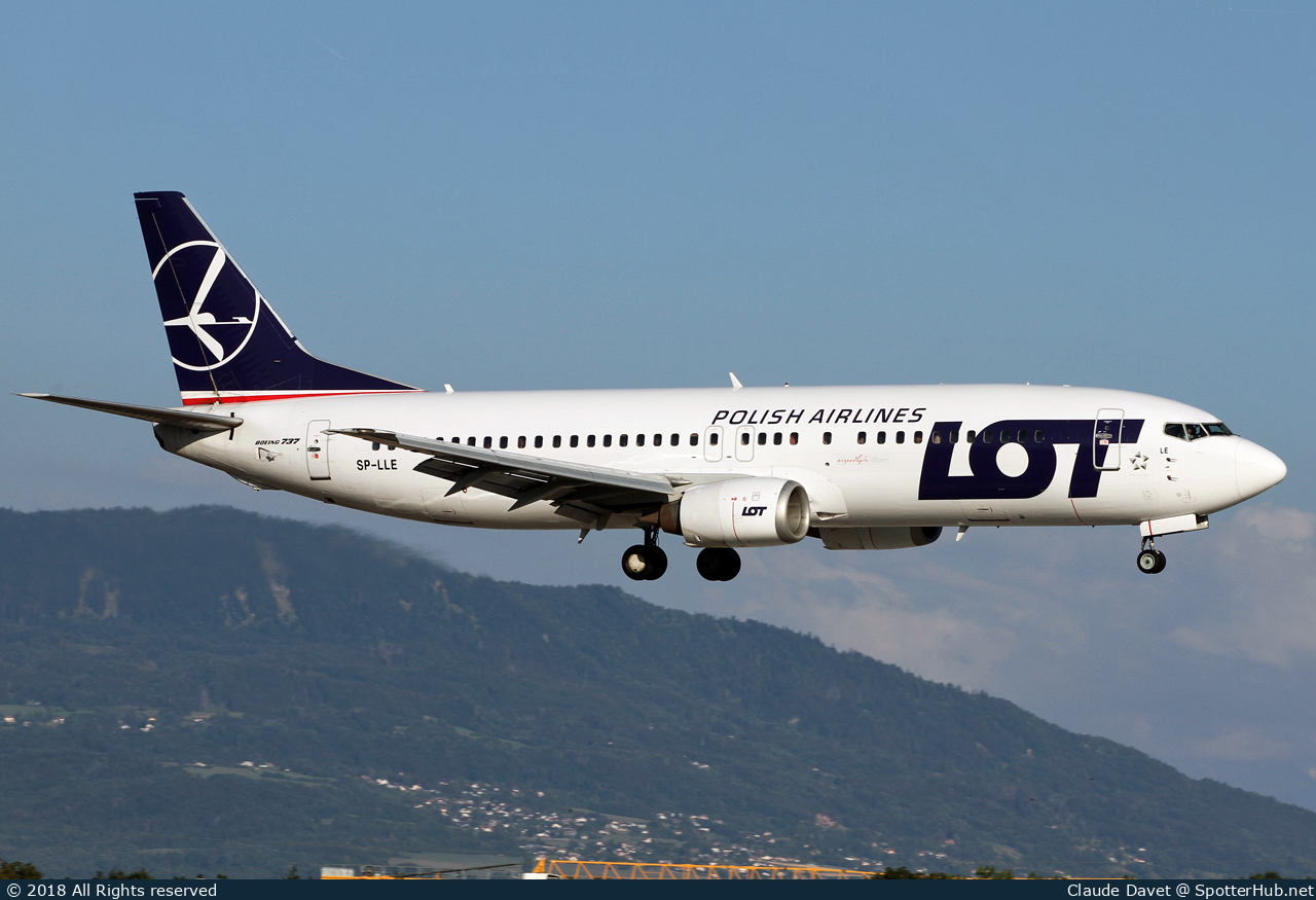 Photo of SP-LLE - Boeing 737-45D operated by LOT Polish Airlines