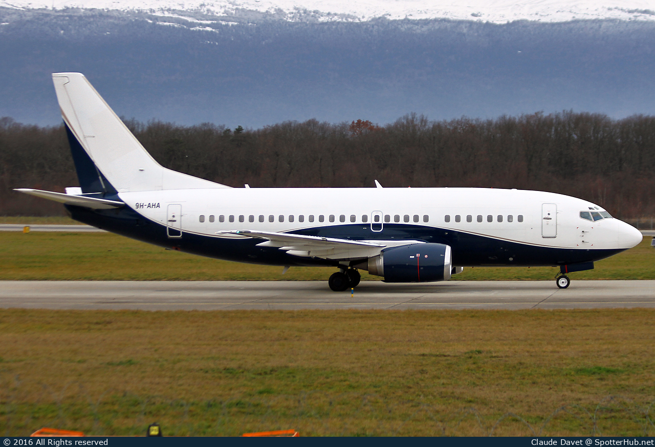 Photo of 9H-AHA - Boeing 737-505 operated by AirX Charter