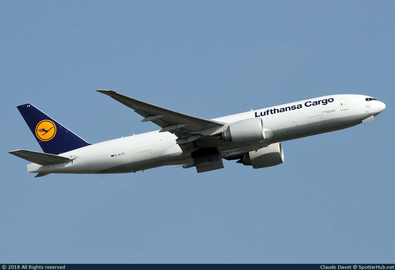 Photo of D-ALFE - Boeing 777-FBT operated by Lufthansa Cargo
