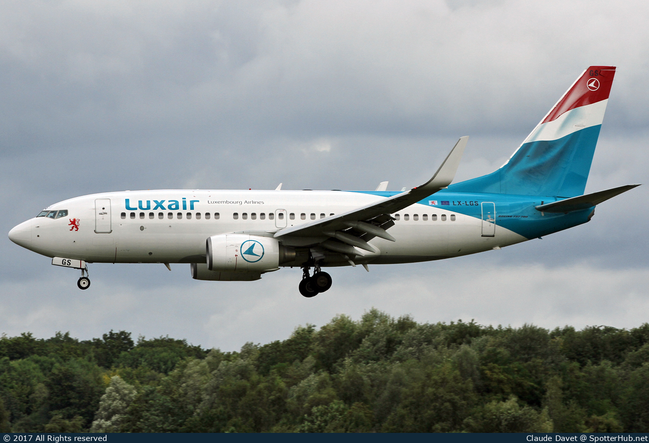 Photo of LX-LGS - Boeing 737-7C9 operated by Luxair
