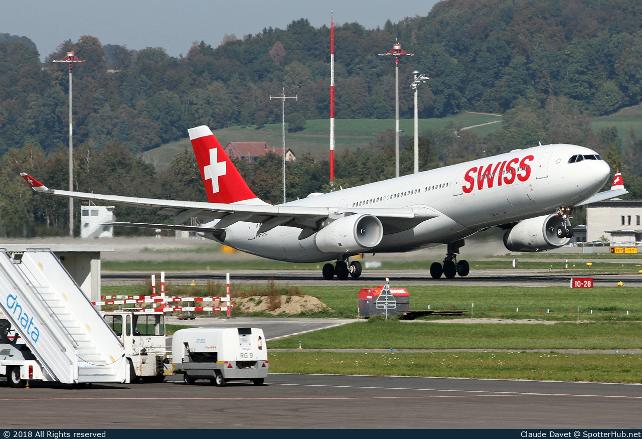 Photo of HB-JHL - Airbus A330-343 operated by Swiss International Air Lines