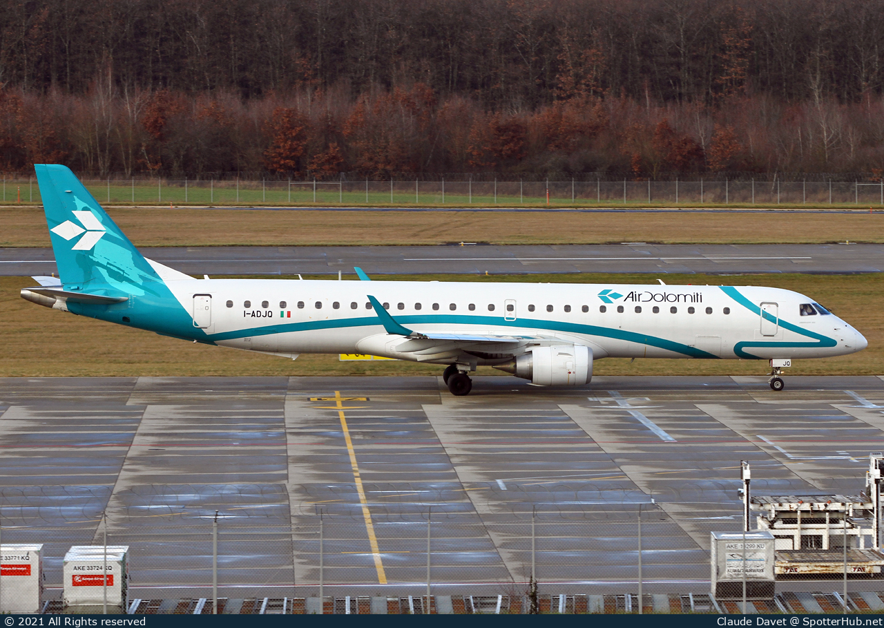 Photo of I-ADJQ - Embraer ERJ-195LR operated by Air Dolomiti