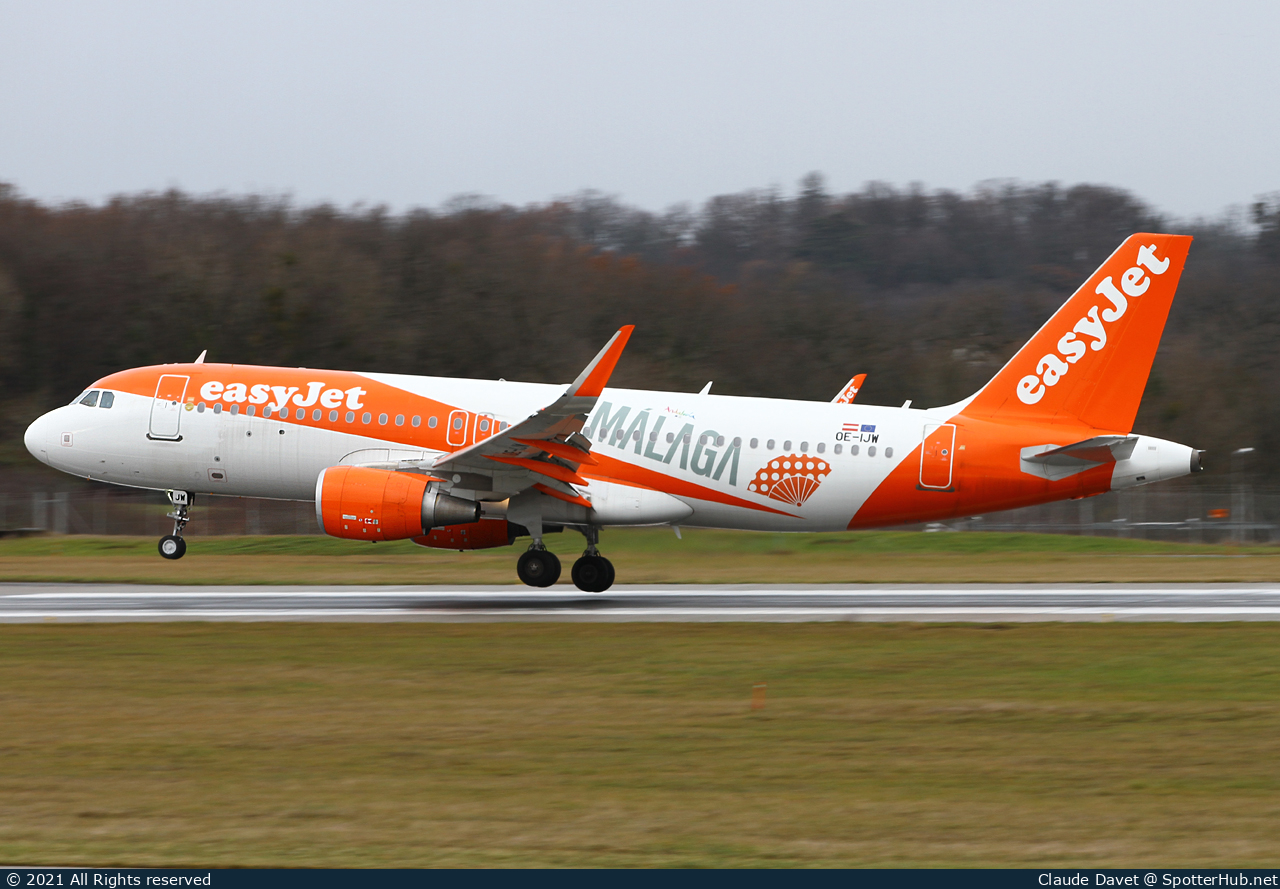 Photo of OE-IJW - Airbus A320-214 operated by easyJet Europe