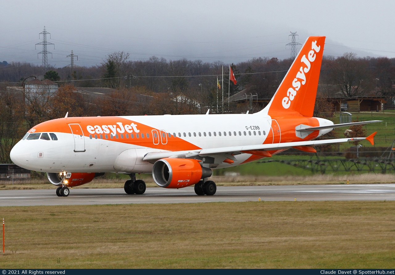 Photo of G-EZBB - Airbus A319-111 operated by easyJet