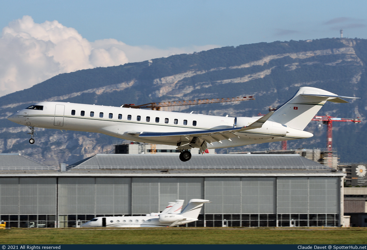 Photo of HB-JLF - Bombardier Global 7500 operated by Air King Jet