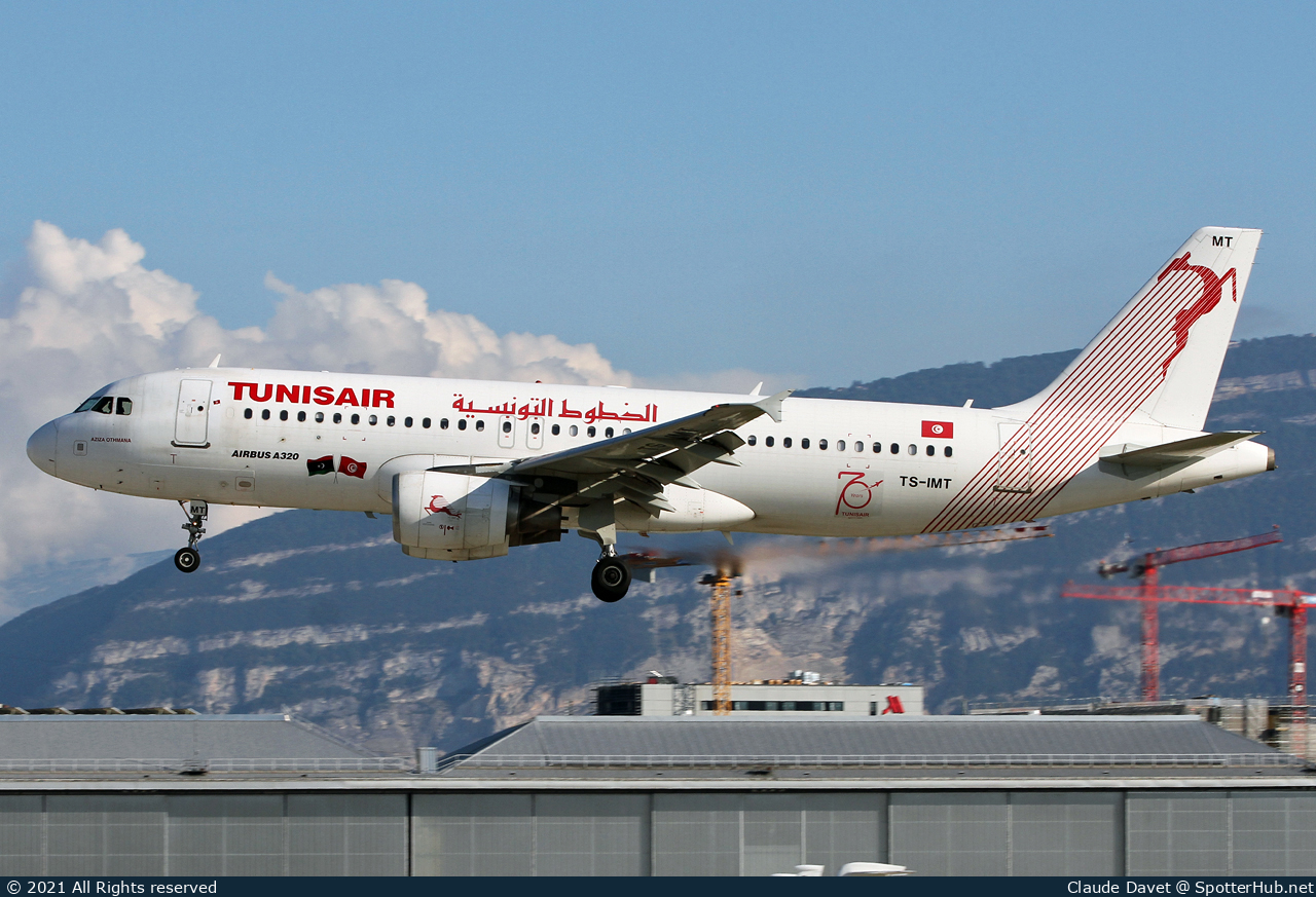 Photo of TS-IMT - Airbus A320-214 operated by Tunisair