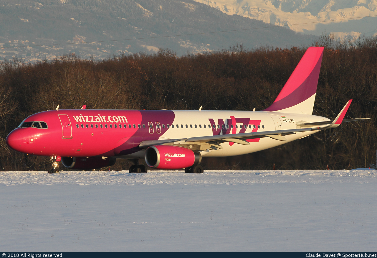 Photo of HA-LYO - Airbus A320-232 operated by Wizz Air