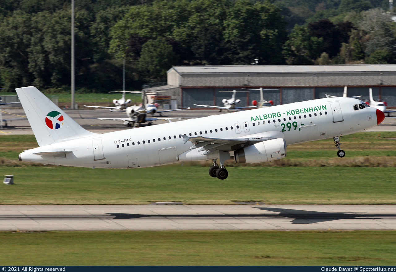 Photo of OY-JRK - Airbus A320-231 operated by DAT Danish Air Transport