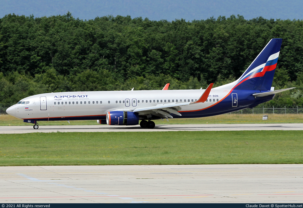 Photo of VP-BON - Boeing 737-8LJ operated by Aeroflot