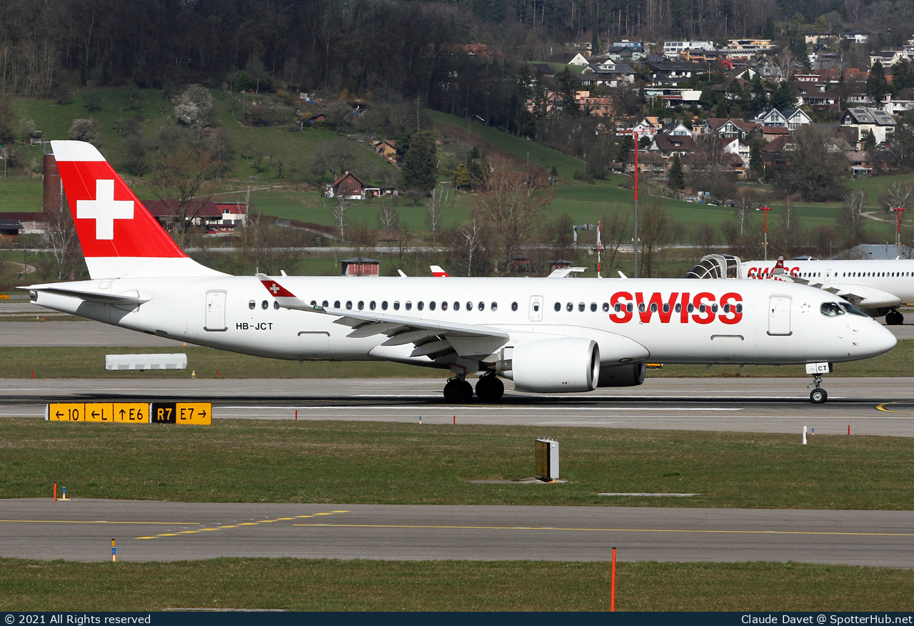 Photo of HB-JCT - Airbus A220-300 operated by Swiss International Air Lines