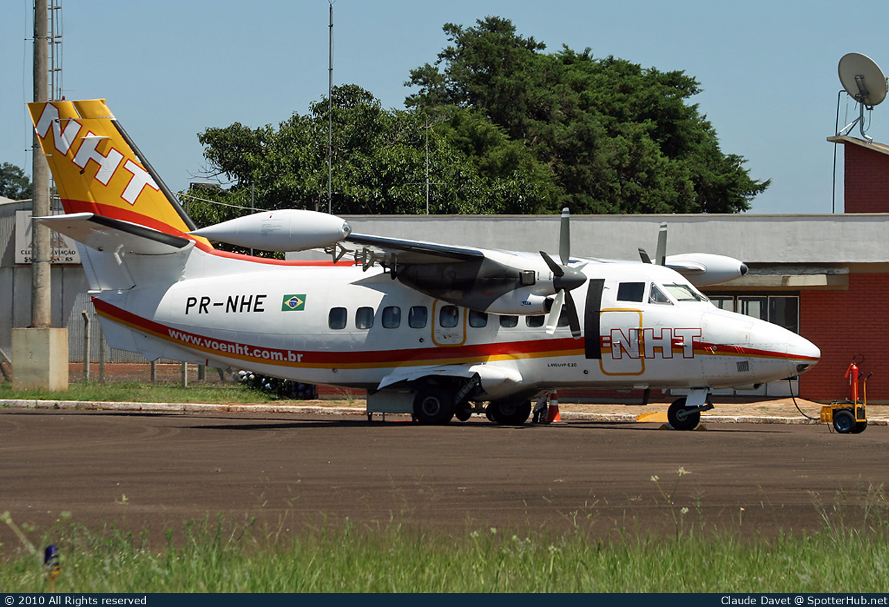 Photo of PR-NHE - Let L-410UVP-E20 Turbolet at Luís Alberto Lehr