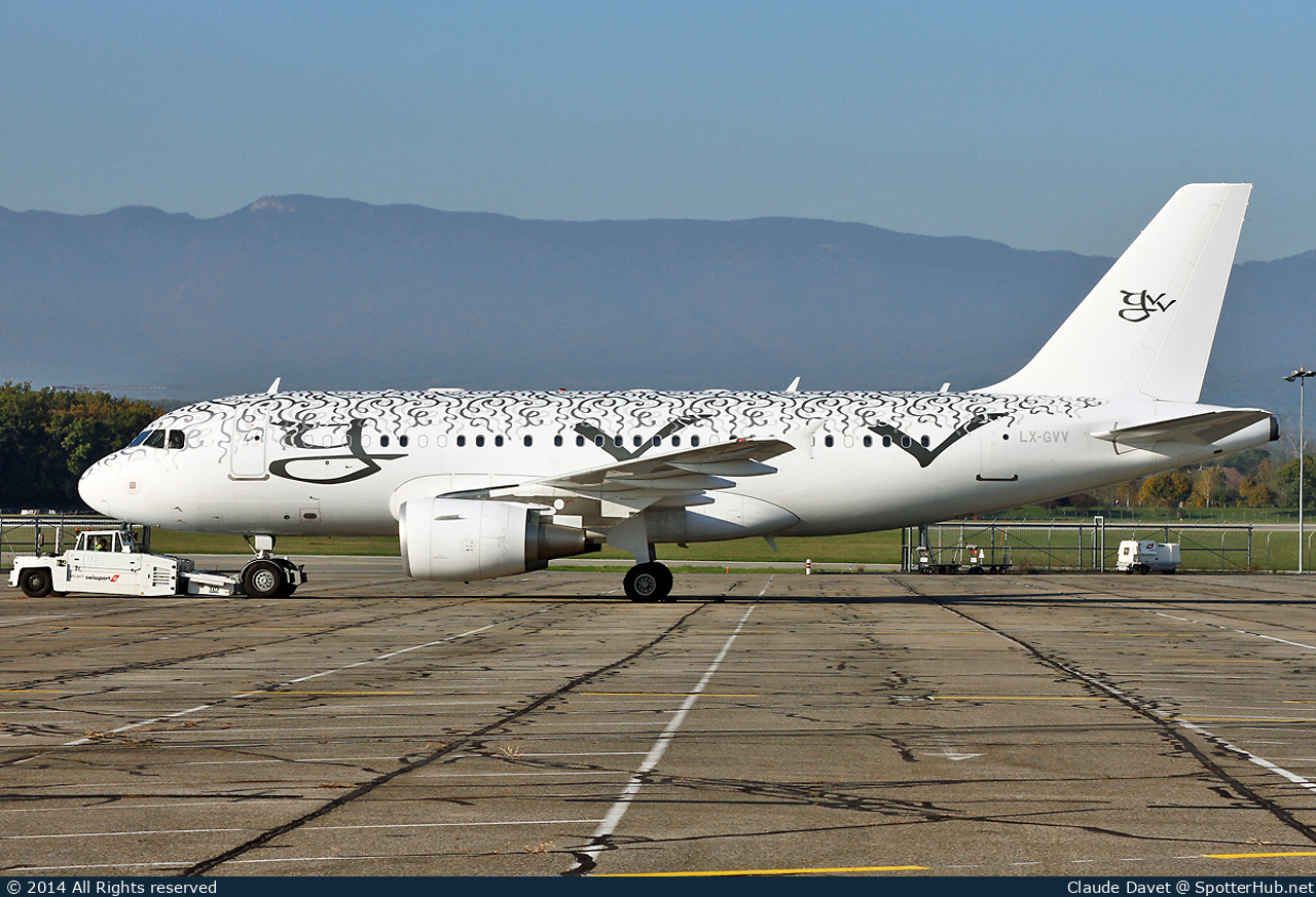 Photo of LX-GVV - Airbus A319-115(CJ) operated by Global Jet Luxembourg