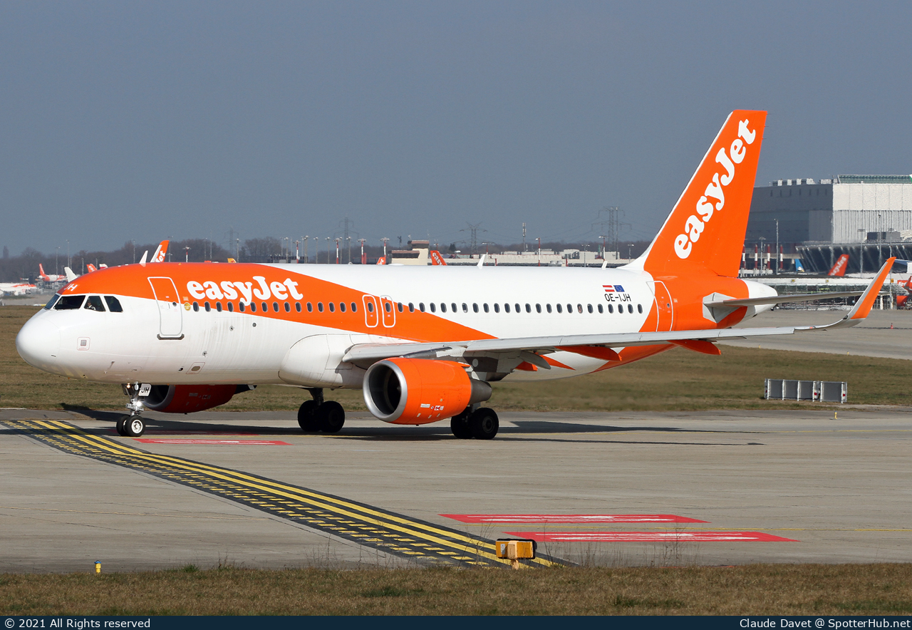 Photo of OE-IJH - Airbus A320-214 operated by easyJet Europe
