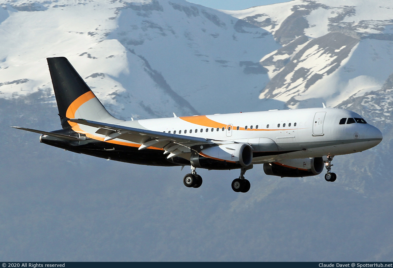 Photo of P4-RLA - Airbus A319-133(CJ) operated by System Capital Management