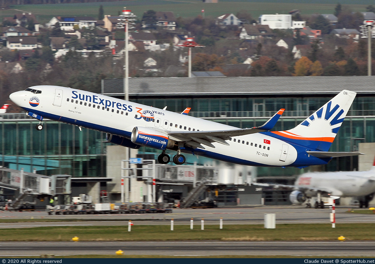 Photo of TC-SON - Boeing 737-86J operated by SunExpress