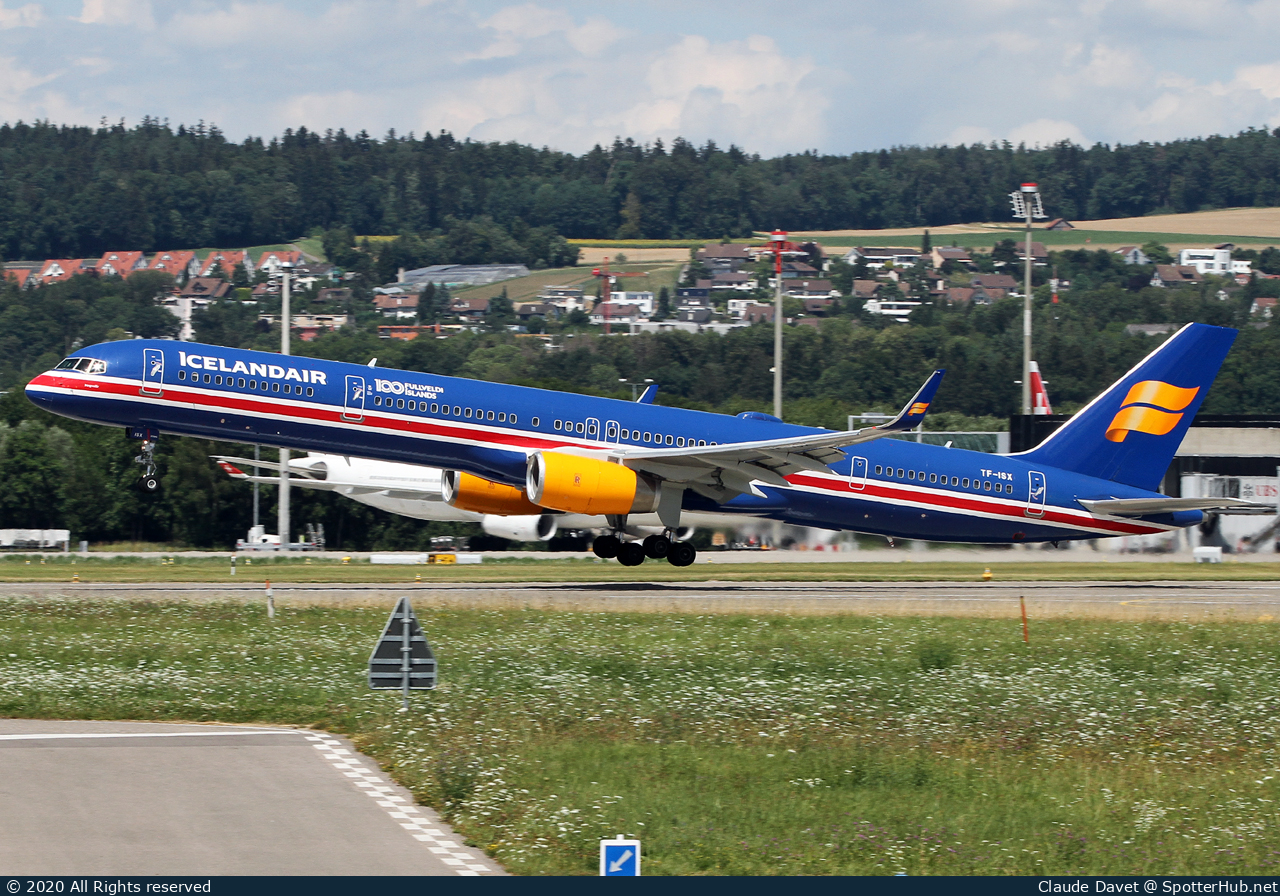 Photo of TF-ISX - Boeing 757-3E7 operated by Icelandair