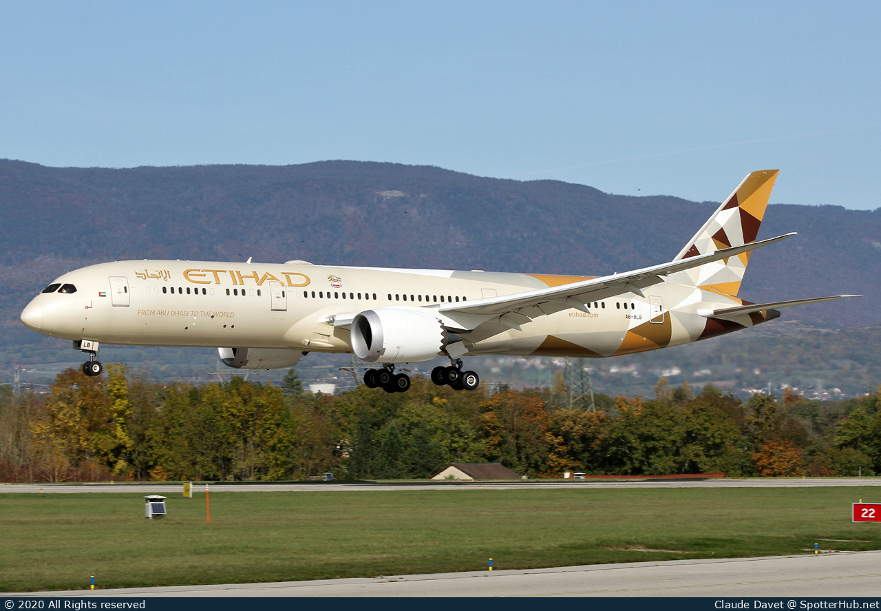 Photo of A6-BLB - Boeing 787-9 Dreamliner operated by Etihad Airways