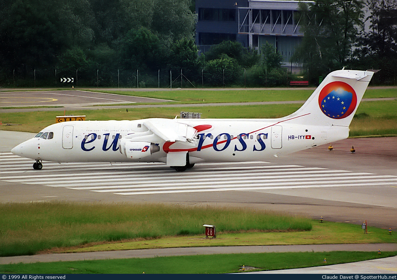 Photo of HB-IYY - British Aerospace Avro RJ100 operated by Crossair