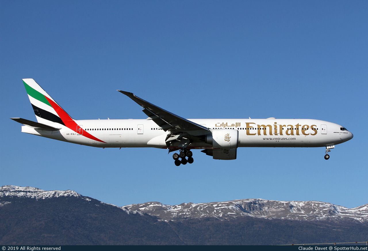 Photo of A6-EQJ - Boeing 777-31H(ER) operated by Emirates