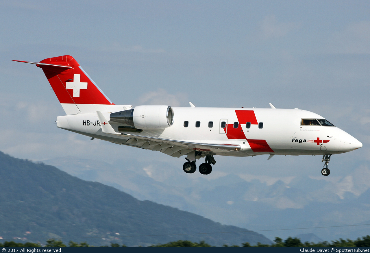 Photo of HB-JRB - Bombardier Challenger 604 operated by Rega Swiss Air-Rescue