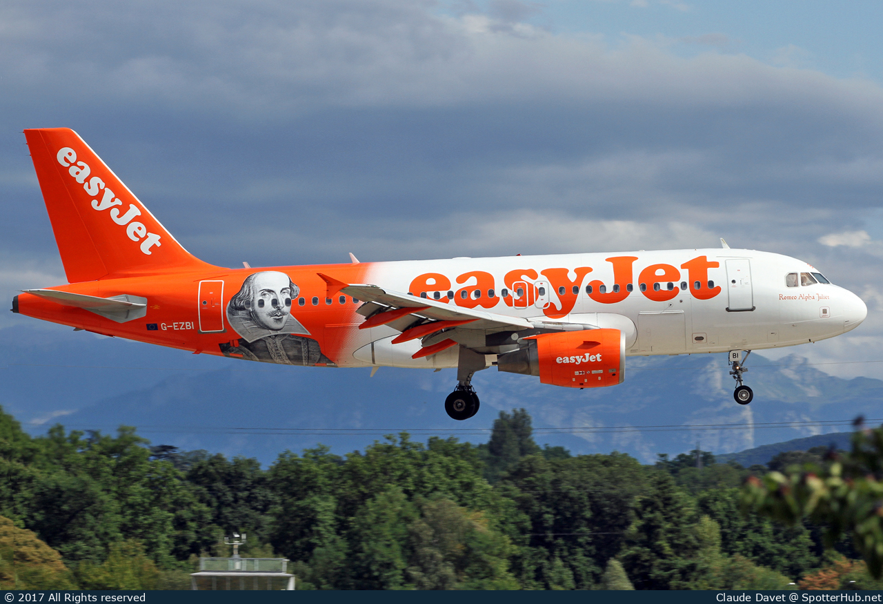 Photo of G-EZBI - Airbus A319-111 operated by easyJet
