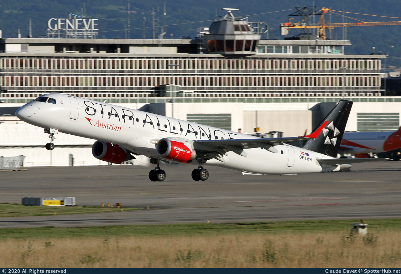 Photo of OE-LWH - Embraer ERJ-195LR operated by Austrian Airlines