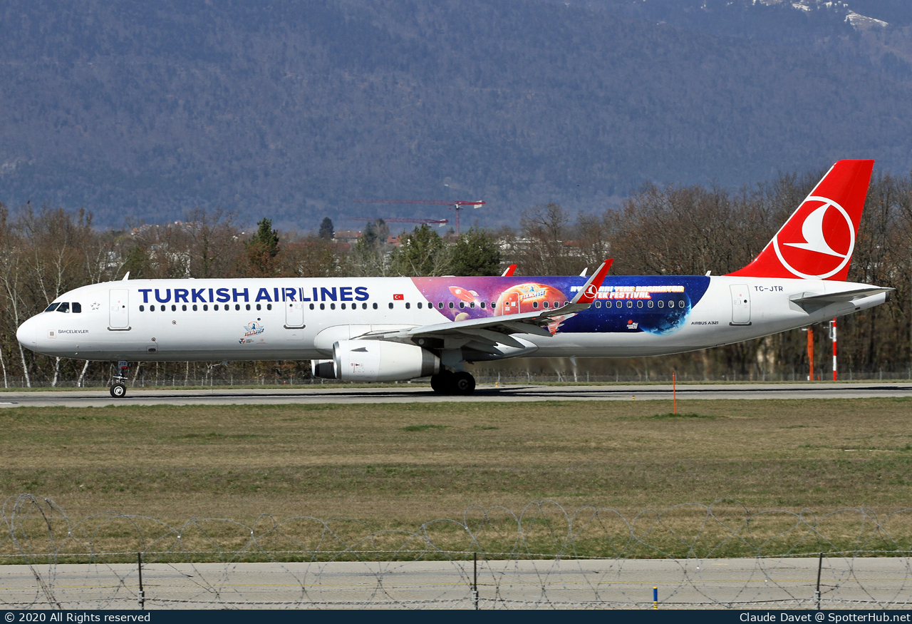 Photo of TC-JTR - Airbus A321-231 operated by Turkish Airlines