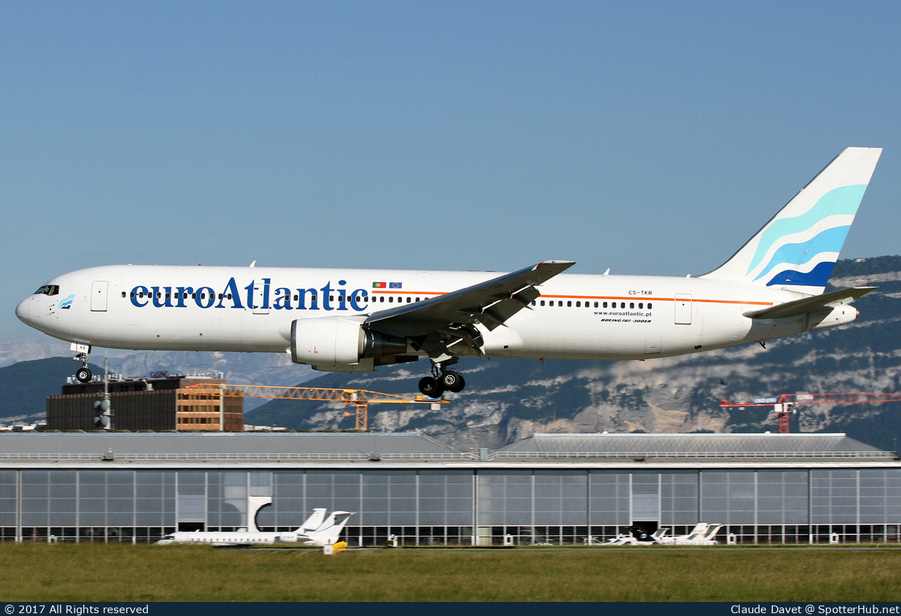 Photo of CS-TKR - Boeing 767-36N(ER) operated by EuroAtlantic Airways