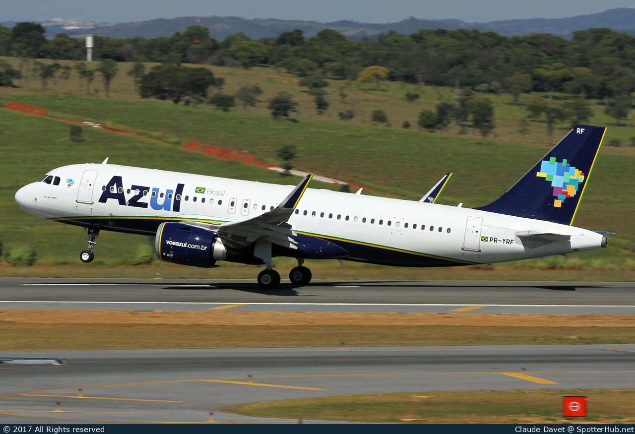 Photo of PR-YRF - Airbus A320-251N operated by Azul