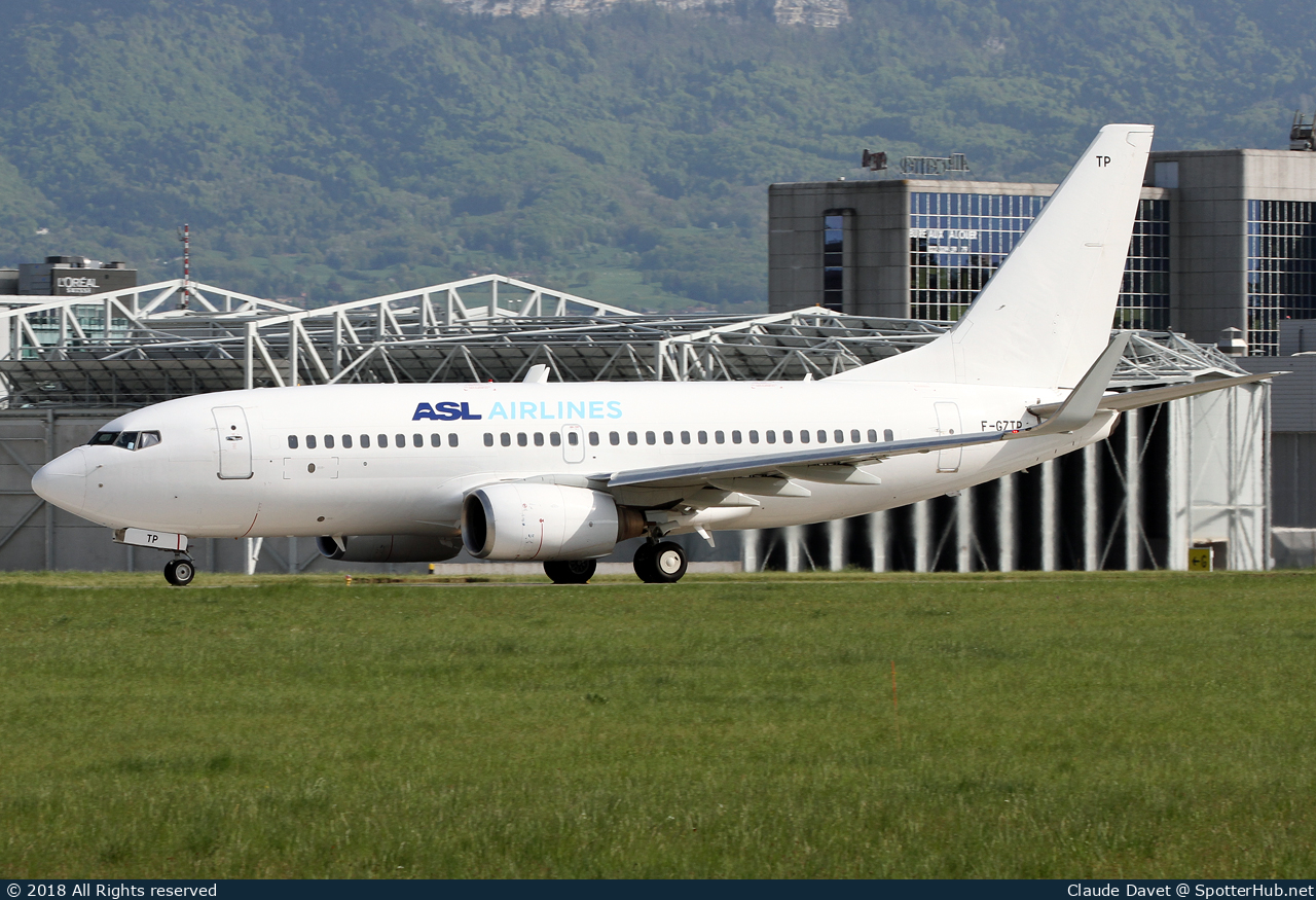 Photo of F-GZTP - Boeing 737-73S operated by ASL Airlines France