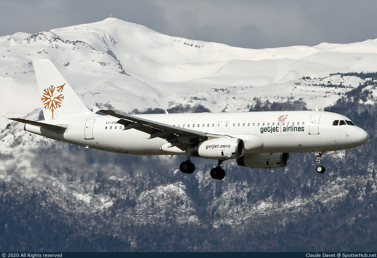 Photo of LY-COB - Airbus A320-232 operated by GetJet Airlines