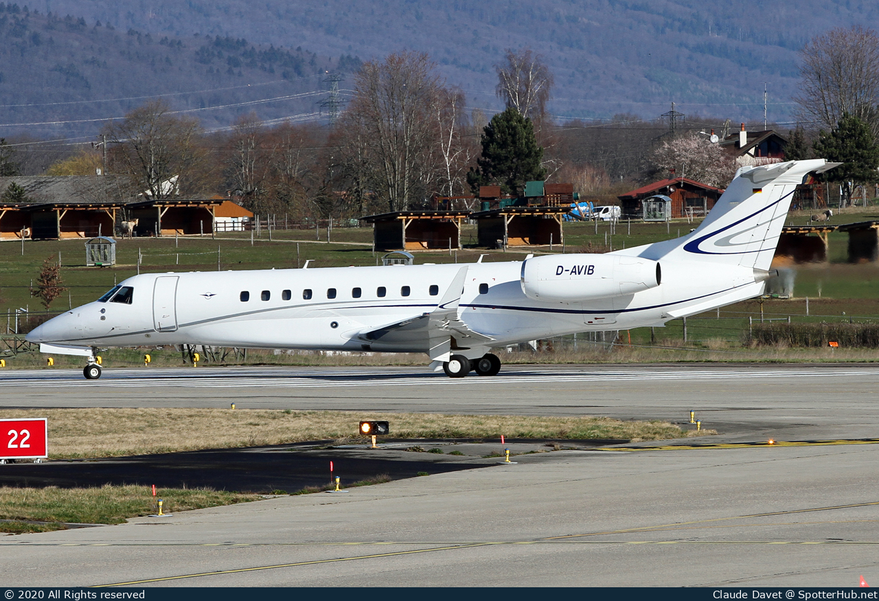 Photo of D-AVIB - Embraer Legacy 600 operated by Air Hamburg