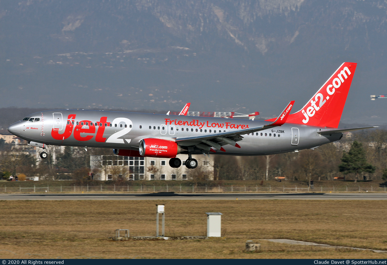 Photo of G-JZBK - Boeing 737-8MG operated by Jet2
