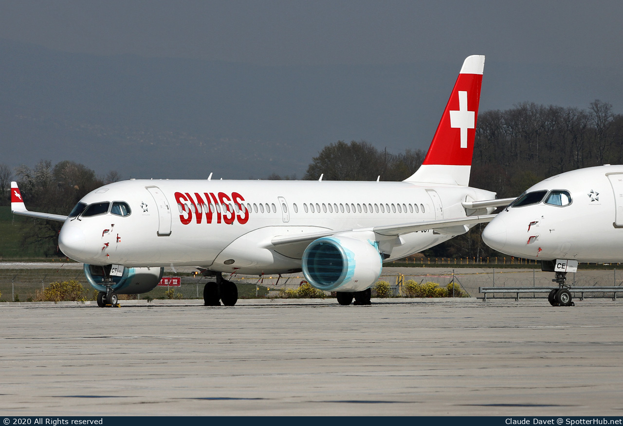 Photo of HB-JCT - Airbus A220-300 operated by Swiss International Air Lines
