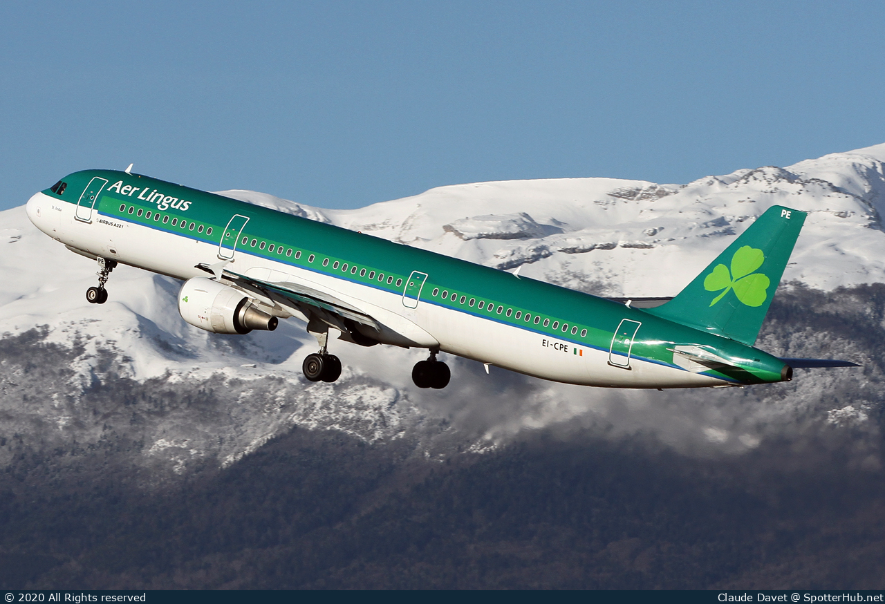 Photo of EI-CPE - Airbus A321-211 operated by Aer Lingus